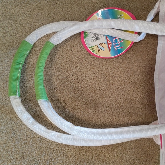 NWT Extra Large Zippered Beach Bag - Picture 5 of 7